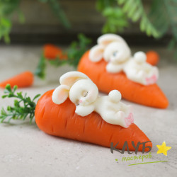 Зайка Соня на морковке, форма силиконовая