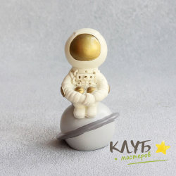 Космонавт на Сатурне, форма силиконовая