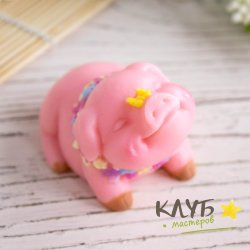Хрюшка с бабочкой, форма силиконовая